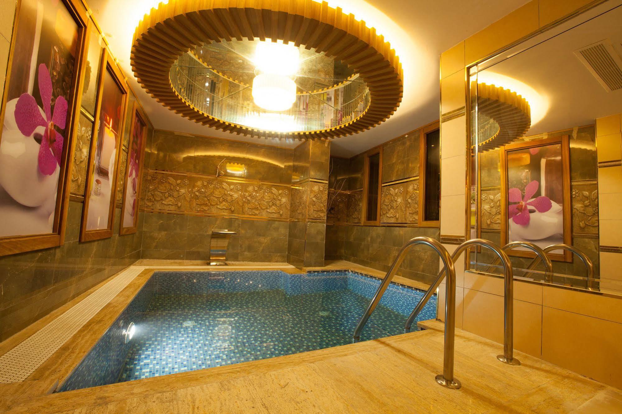Beethoven Hotel - Special Category イスタンブール エクステリア 写真
