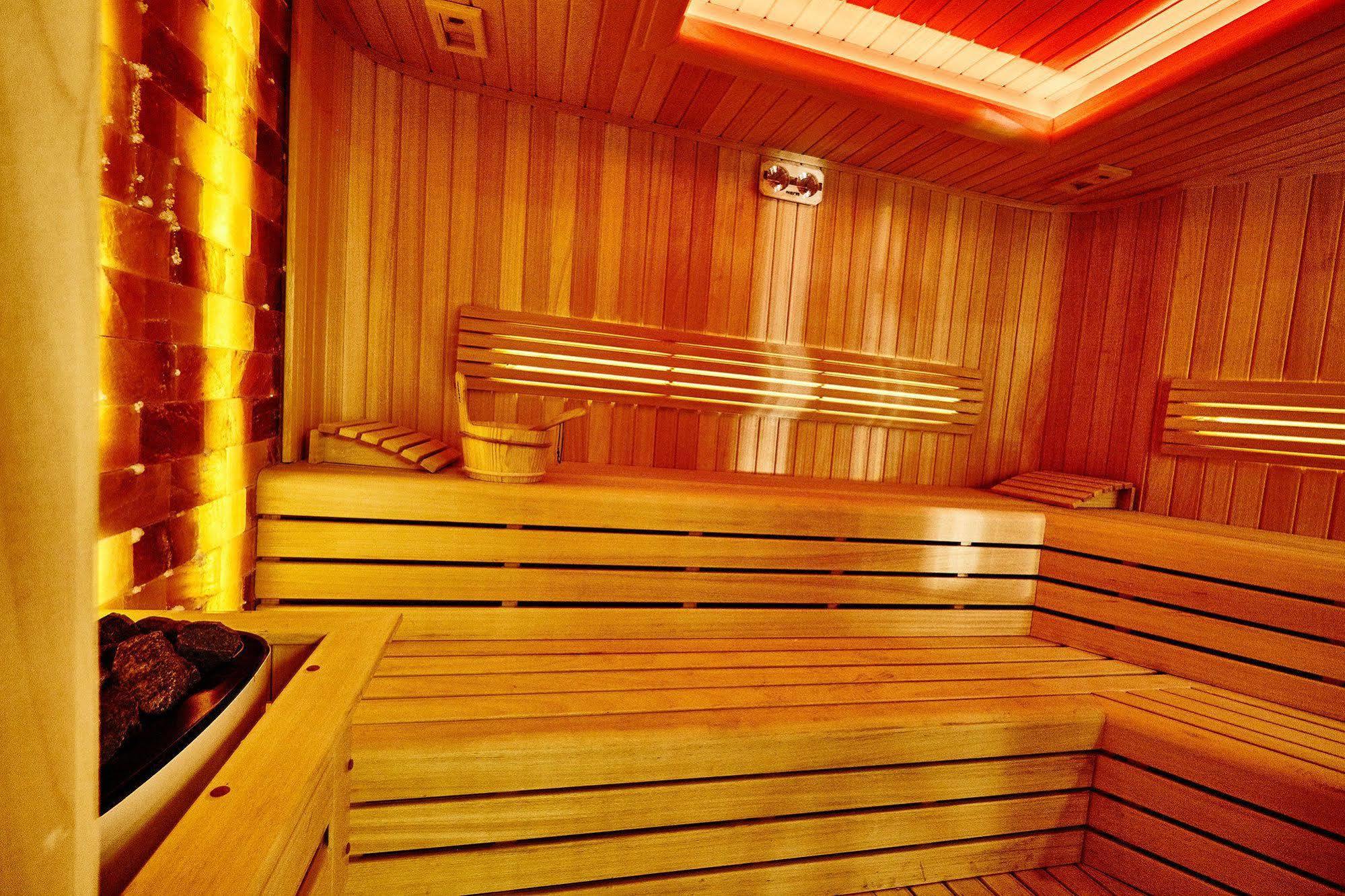 Beethoven Hotel - Special Category イスタンブール エクステリア 写真